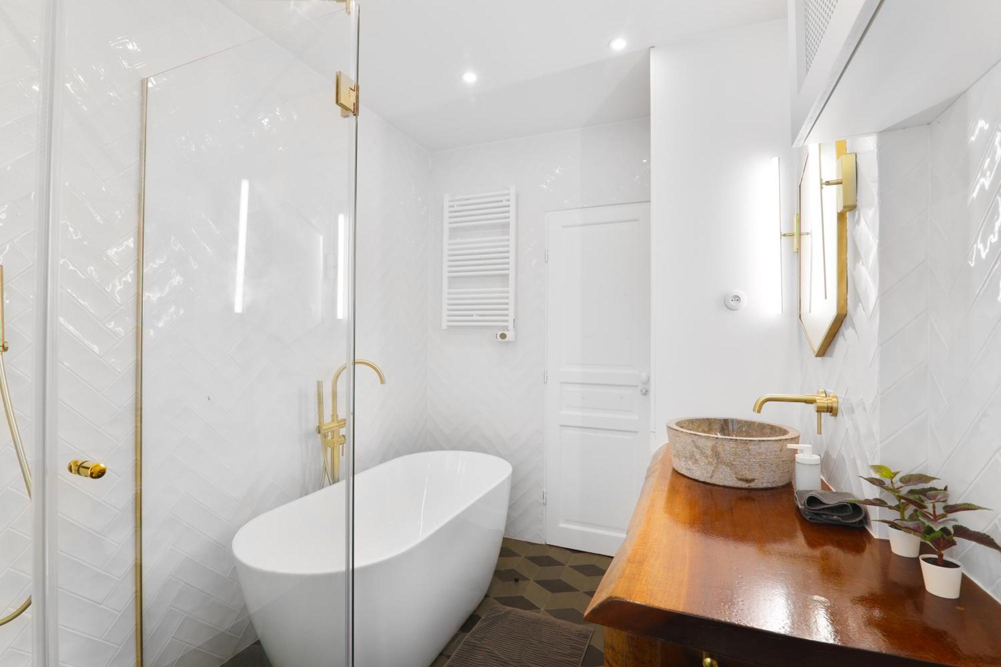 Quartier Montmartre 3 Free Netflix * Paris